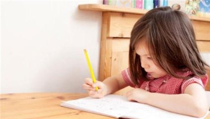  孩子是花，教育要“慢”，春天自會花蕾滿枝、芬芳滿園