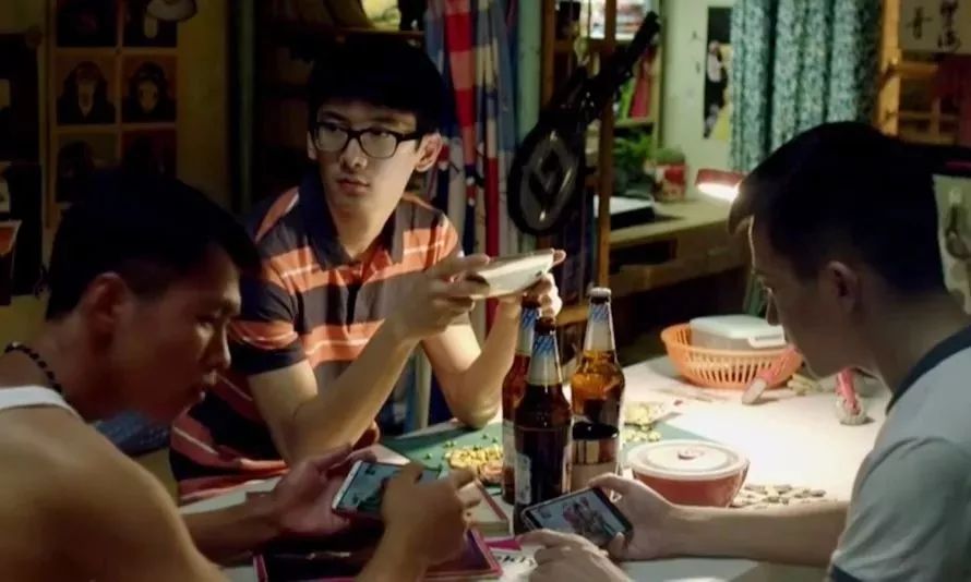 22名大學生一夜之間被開除：在最好的位置上懶惰，你到底會失去什么