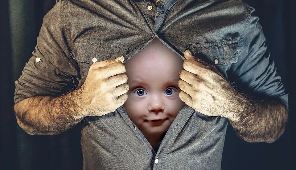 悲劇過(guò)后的反思：別把孩子養(yǎng)成“巨嬰”！