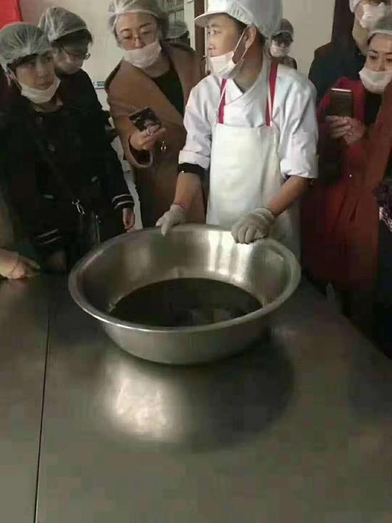 威海食藥監(jiān)局回應“小學食堂被質疑使用地溝油”