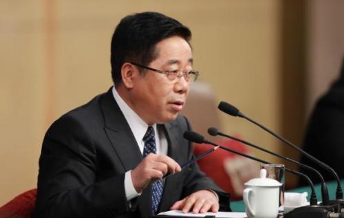 教育部部長談減負：寶寶不高興，后果很嚴(yán)重