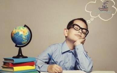 孩子學(xué)習(xí)拖拉、效率低，“元兇”竟是父母的這些舉動？