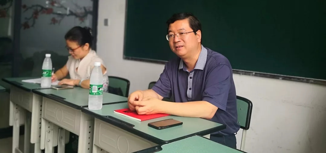教育部教科院領(lǐng)導蒞臨我校考察調(diào)研