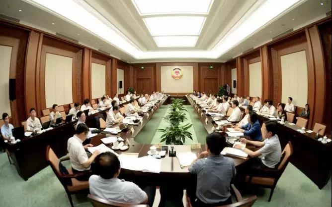 國家有錢了，民辦學(xué)校就該退場(chǎng)了？