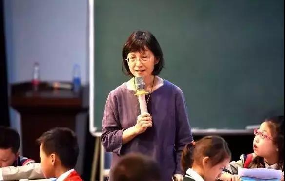 臺(tái)灣著名語(yǔ)文老師說(shuō)：我在大陸上課很緊張，因?yàn)檫@里見(jiàn)不得冷場(chǎng)