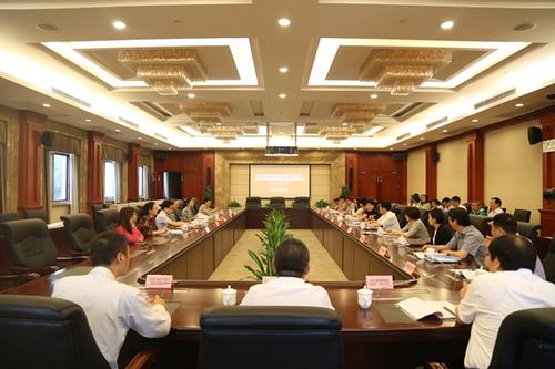 2020年，國(guó)務(wù)院教育督導(dǎo)辦將重點(diǎn)督導(dǎo)義務(wù)教育教師工資收入保障情況
