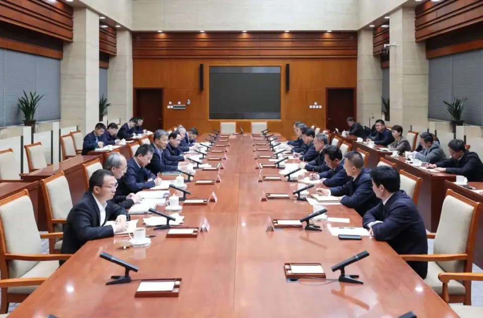 教育部與寧夏回族自治區(qū)舉行部區(qū)會(huì)商會(huì)議